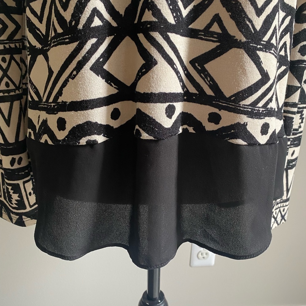 Miami Patterned Top Black/Cream Size M - Picture 2 of 7